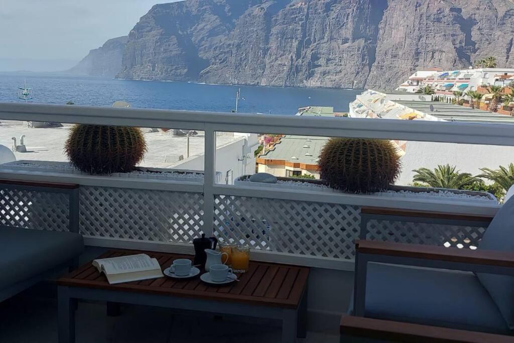 Vistas Sonadas Cerca Del Mar Acantilado de los Gigantes المظهر الخارجي الصورة
